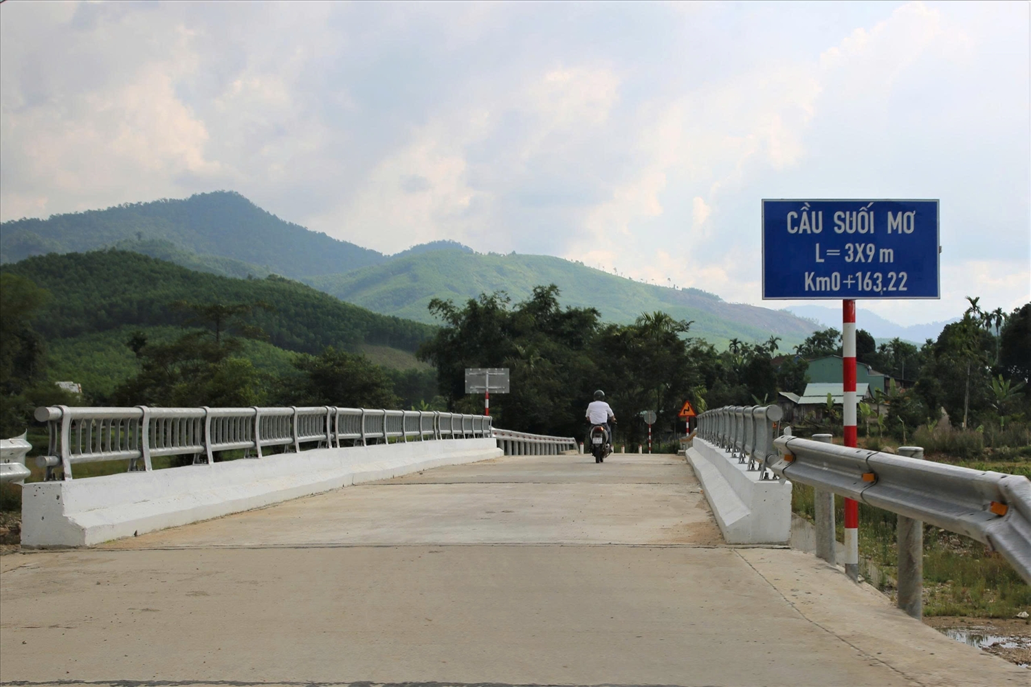Nguồn lực từ các chương trình mục tiêu quốc gia giúp Trà My phát triển cơ sở hạ tầng, thúc đẩy kinh tế (Ảnh H.Trường)