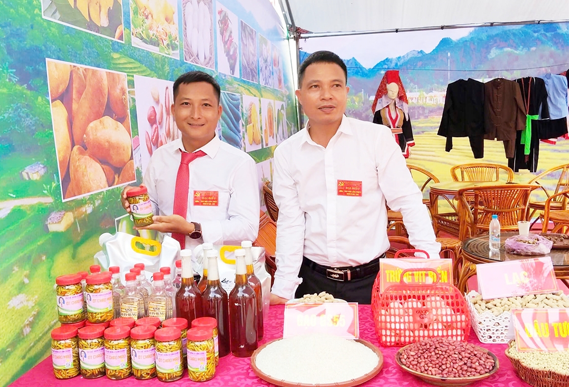 Nhiều thanh niên trẻ quyết tâm khởi nghiệp tại quê hương, làm giàu từ núi rừng